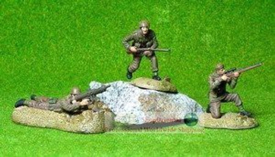 Military Model Kits 21102 Ww2 British Infantry Africa Desert Rat 132 Painted(Multicolor)