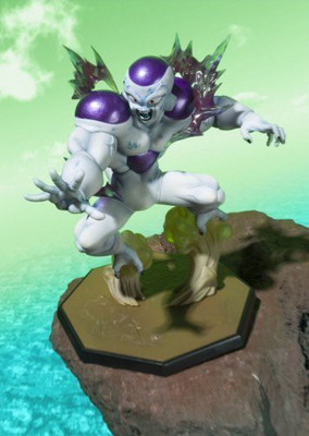 

Bandai Tamashii Nations Zero Frieza Final Form "Dragon Ball Z"(Purple)