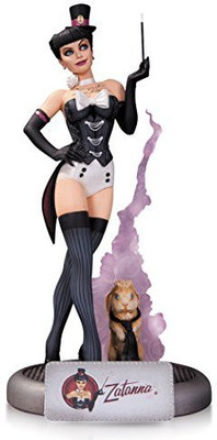 

DC Comics Collectibles Bombshells Zatanna Statue(Multicolor)