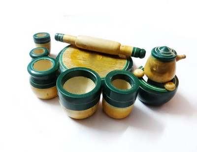 

Kalaplanet Eco-Friendly Green Wooden Toy Kitchen Set(Green)