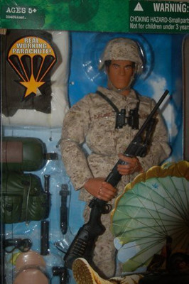 

Hasbro Marine Paratrooper(Multicolor)