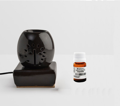 

Brahmz Vanilla Aroma Oil, Diffuser Set(10 g)