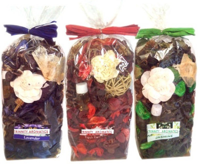 

Trinnity Aromatics Lavender, Rose And Jasmine Potpourri(450 g)