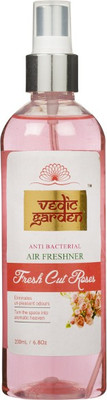 

Vedic Garden Fresh Cut Roses Spray(200 ml)