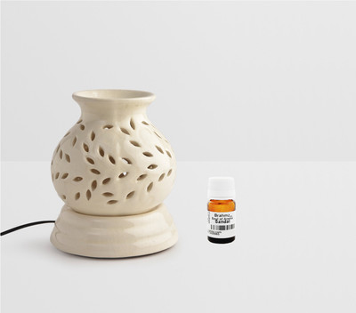 

Brahmz Sandal Aroma Oil, Diffuser Set(10 g)