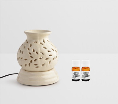 

Brahmz Sandal / Sandal Aroma Oil, Diffuser Set(20 g)