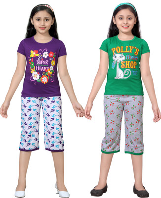

Sini Mini Kids Nightwear Girls Printed Cotton(Multicolor, Combo color