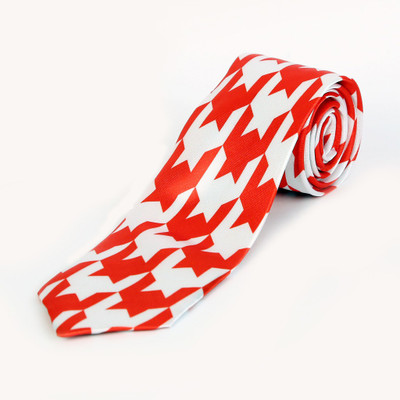 

Blacksmith Red Houndstooth Design Geometric Print Men's Tie, Red;white