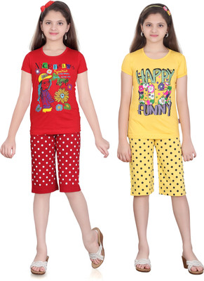 

Sini Mini Kids Nightwear Girls Cotton(Multicolor, Gyellow & red & gyelllow & red
