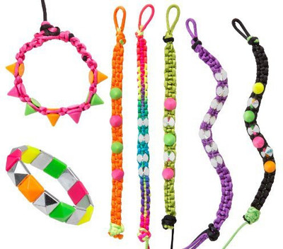 

Alex Toys Do-it-Yourself Wear Spike Bracelets Kit