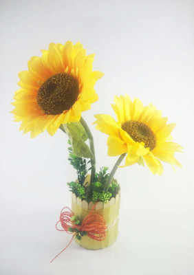 

Magical Petals Yellow Sunflower Artificial Flower with Pot(32.5 inch, Pack of 1)
