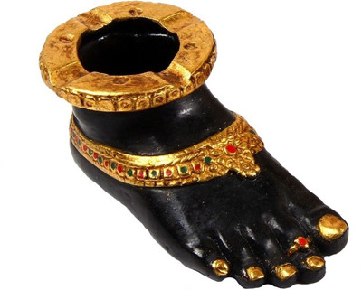 

Purpledip Black Polyresin Ashtray
