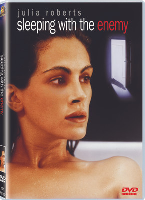 

Sleeping With The Enemy(DVD English)
