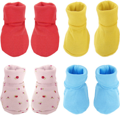 

Hatchlingz Baby Combo Booties(Multicolor)