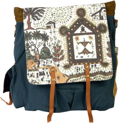 

The House of Tara Canvas Medium Backpack(Green)
