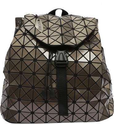 

Pepgirls PG310 16 L Backpack(Grey), Metallic