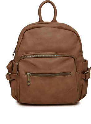 

Mast & Harbour Premium 2.2 L Backpack(Brown)