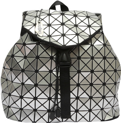 

Pepgirls PG310 16 L Backpack(Multicolor), Grey
