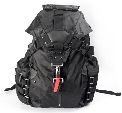 57% OFF on Crea Sergant 15 L Free Size Backpack(Black) 57% OFF on Crea Sergant 15 L Free Size Backpack(Black)