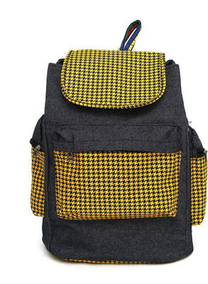 

Pochette Yellow & Black Printed 10 L Backpack(Yellow, Black), Black;yellow