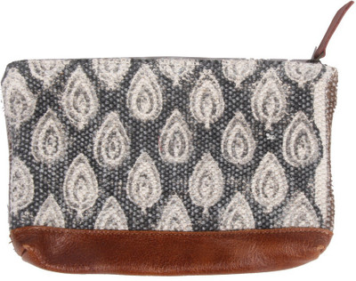 

Jaipur Textiles Hub JTH-OBG-69 Shoulder Bag(Multicolor, 2 inch)