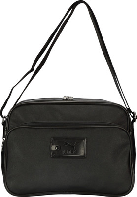 

Puma 7417501-EXBG Messenger Bag(Black, 10 L)