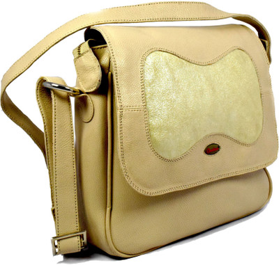 

Canthari DCWB4433 03 School Bag(Beige, 2 L)
