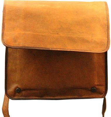 

AmazingShops ALG-0007910 School Bag(Brown, 5 inch)
