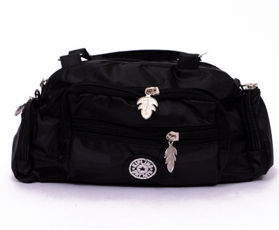 

Zakina Hand-held Bag(Black)