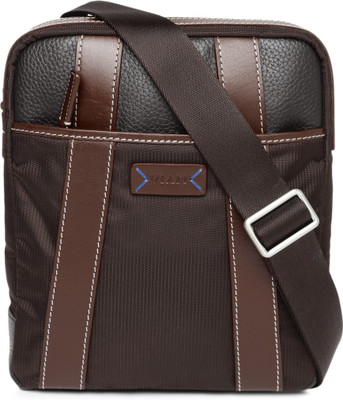

Viari LOMBARDY Waterproof Messenger Bag(Multicolor, 8 inch)