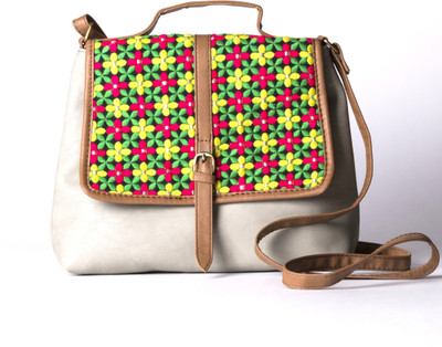 

Desi Drama Queen Emb Flap Sling School Bag(Multicolor, 5 inch)