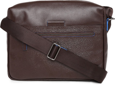 

Viari Torino Omerta Bag Shoulder Bag(Brown, 13 inch)