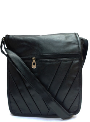

LEVENT LBL3B47 Sling Bag(Black, 5 L)