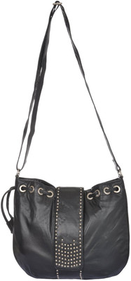 

UR CLASS urc Shoulder Bag(Black, 35 inch)