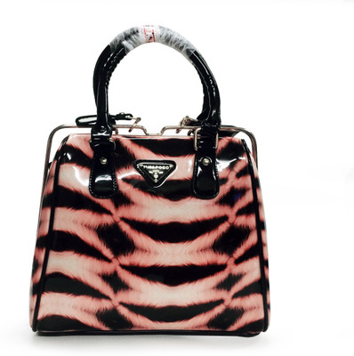 

Snowbird H.N. H.N. POBO Leopard Handheld Bag Waterproof School Bag(Pink, 5 L)