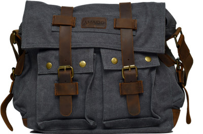 

Amado 15SC3672MG Backpack(Khaki, 15 L)
