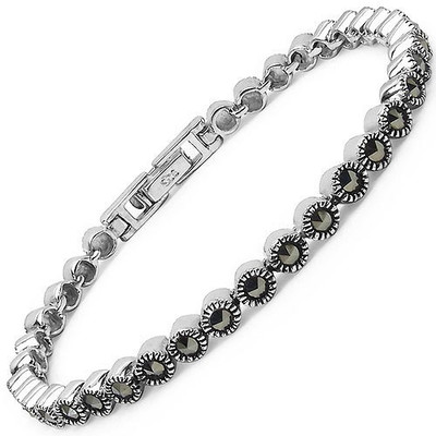 

Johareez Sterling Silver Bracelet, Green