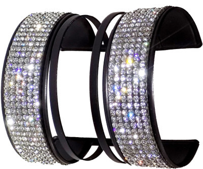 

Jewels Kafe Metal Bracelet, Black;silver