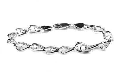 

Arisidh Sterling Silver Rhodium Bracelet