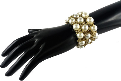 Aradhya Metal Bracelet Aradhya Metal Bracelet