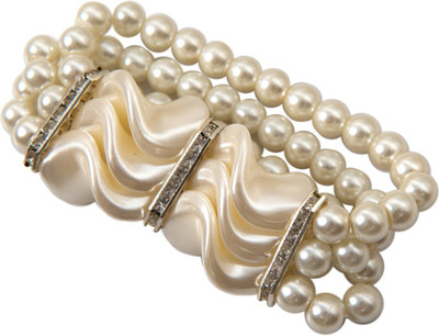 

Taj Pearl Plastic Bracelet, White