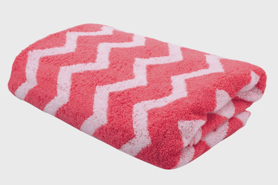 

Softweave Cotton 500 GSM Bath Towel(Pink)