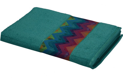 

Bombay Dyeing Cotton 650 GSM Bath Towel(Multicolor), Green
