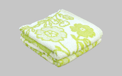 

Yellow Spun Cotton 400 GSM Bath Towel(Pack of 2, Green)