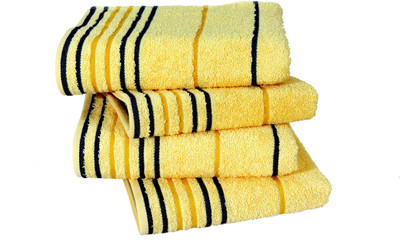 AkiN Cotton 550 GSM Hand Towel(Pack of 4)