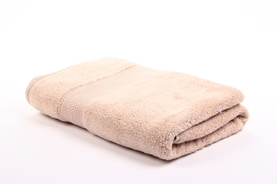 

Bombay Dyeing Cotton GSM Bath Towel(Beige)