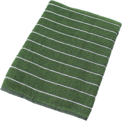 22% OFF on Mandhania Cotton Bath Towel(Dark Green)