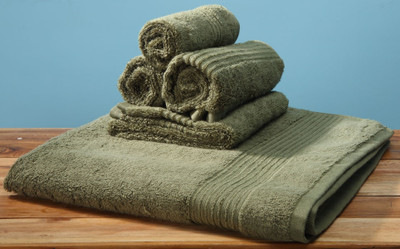 

Stoa Paris Cotton GSM Bath Towel Set(Pack of 5, Green)