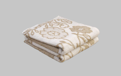 

Yellow Spun Cotton 400 GSM Hand Towel(Pack of 2, Brown)