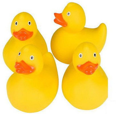 

Suvesa sweet little soft beautiful ducks Bath Toy(Yellow)